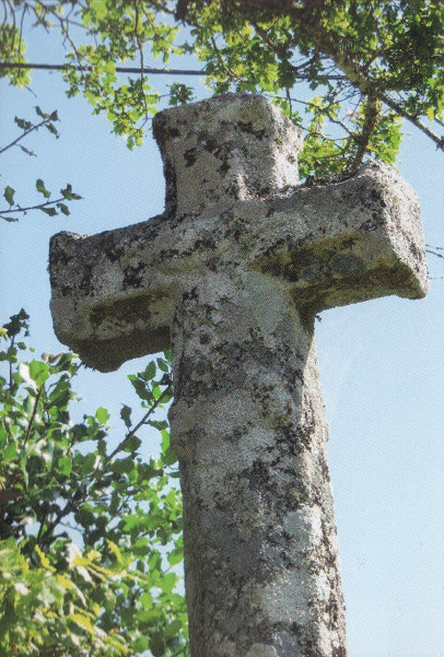 Croix de la Bussière - Lestards.